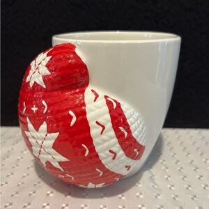 Hallmark Red and WhiteChristmas Mitten SnowflakesCoffee Mug/Cup